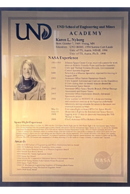 karen nyberg plaque